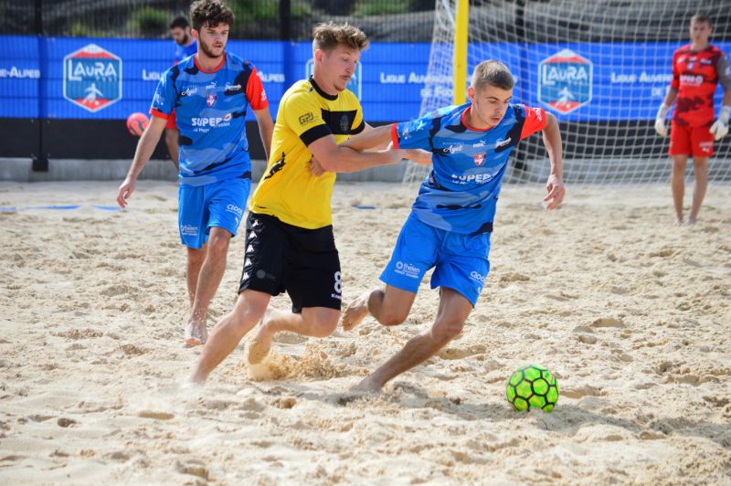 Finale régionale Beach soccer 2022 à Vesseaux (07)
